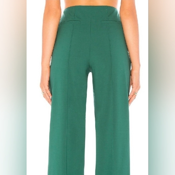 Diane von Furstenberg pleat front pant. - Picture 2 of 11